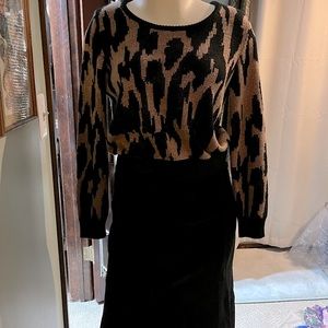 Minkpink brand sweater size small black gold